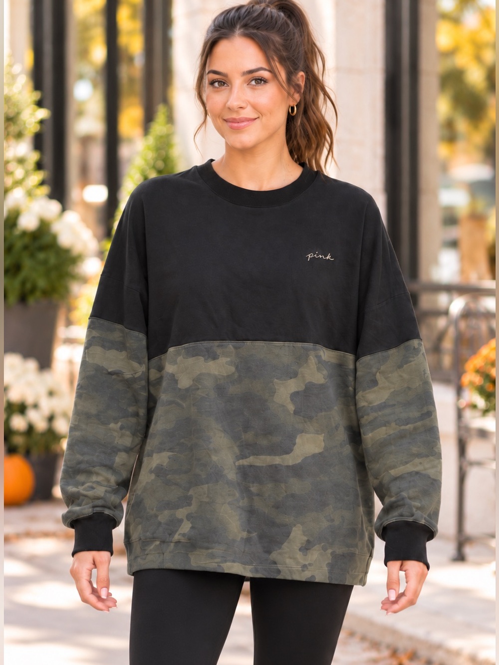 NWT Victoria’s Secret PINK Camo LOVE PINK Oversized Crewneck Large